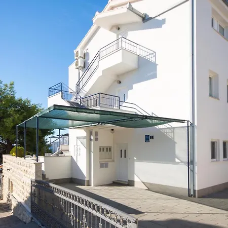 Rastici 2793e * Trogir